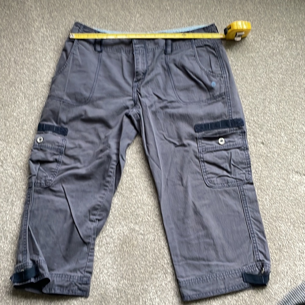 Levi Crop pant